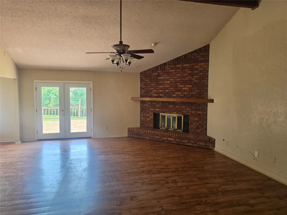 208 W 118th Street S Jenks, OK 74037