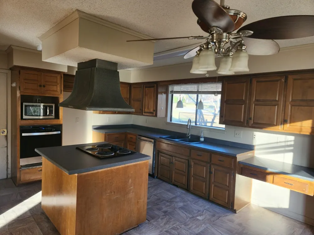 208 W 118th Street S Jenks, OK 74037
