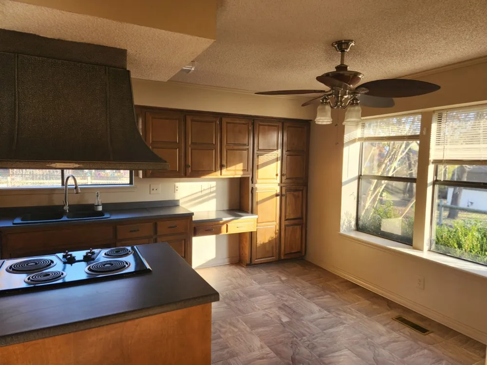 208 W 118th Street S Jenks, OK 74037