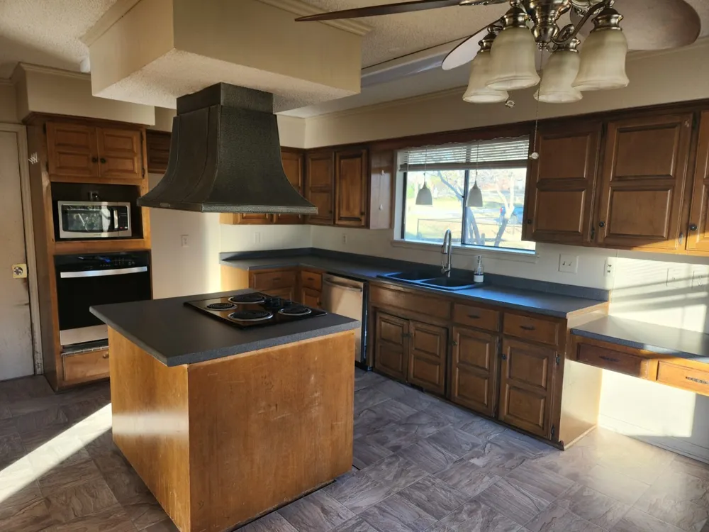 208 W 118th Street S Jenks, OK 74037