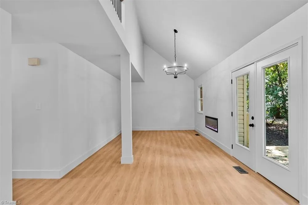 942 Chatfield Drive Jamestown, NC 27282