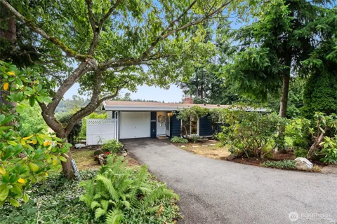 15805 SE 12th Place