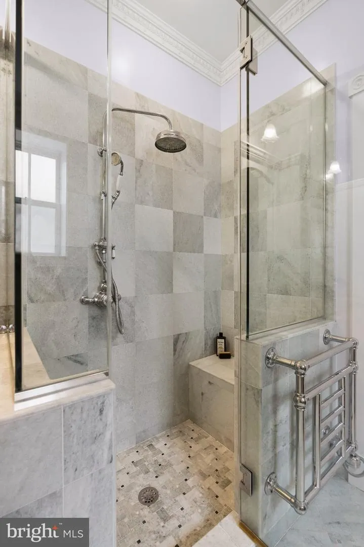 2010 HILLYER PLACE NW Washington, DC 20009
