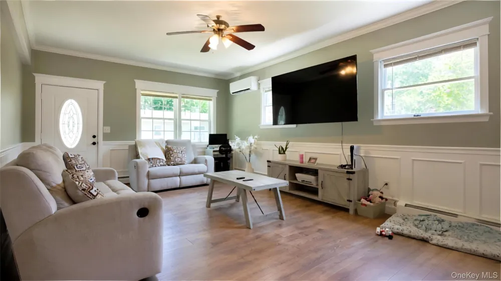 268 Beaver Drive Mastic Beach, NY 11951