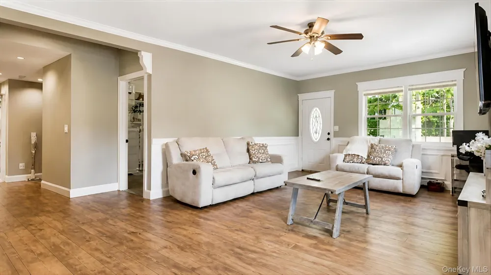 268 Beaver Drive Mastic Beach, NY 11951
