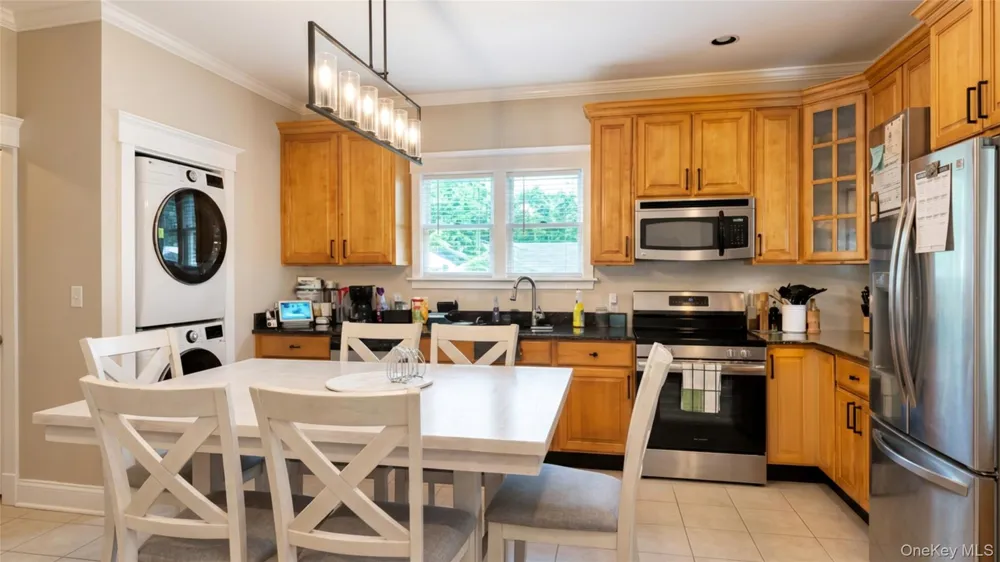 268 Beaver Drive Mastic Beach, NY 11951