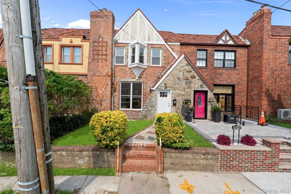 13018 227th Street Laurelton, NY 11413