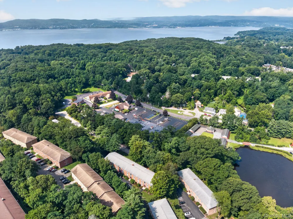 4 Dove Court #V Croton-on-Hudson, NY 10520