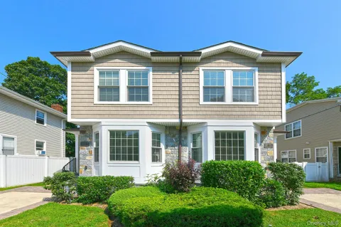 39 Nesaquake Avenue #A