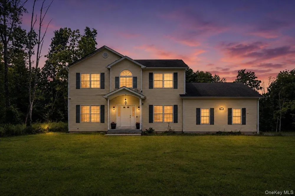 977 Mt Hope Road Middletown, NY 10940