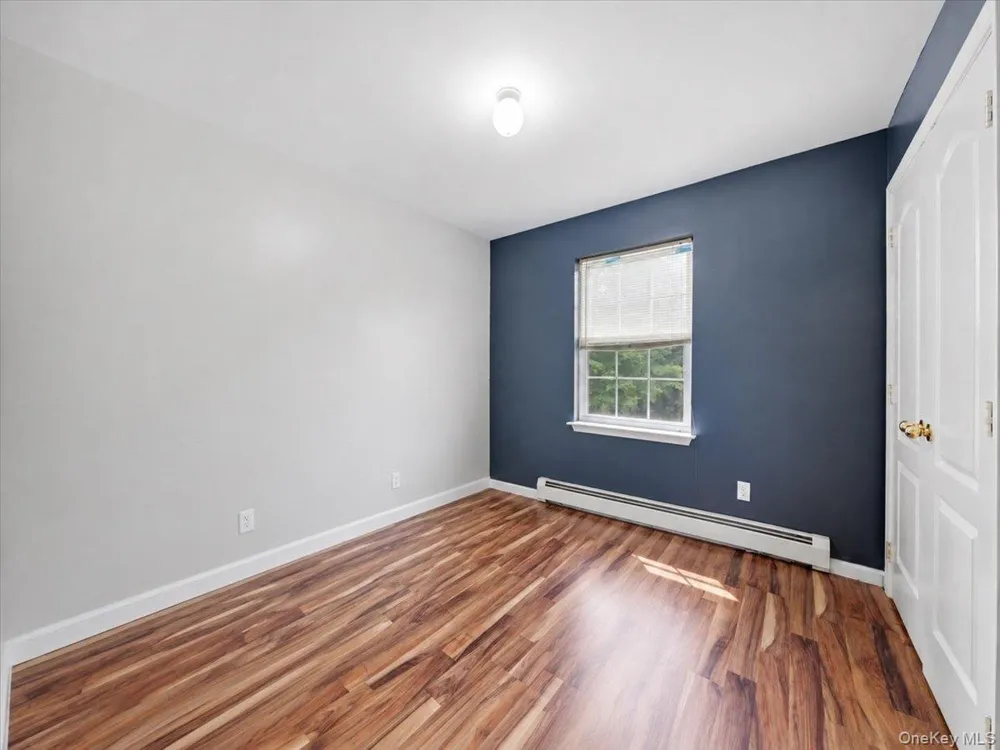 977 Mt Hope Road Middletown, NY 10940