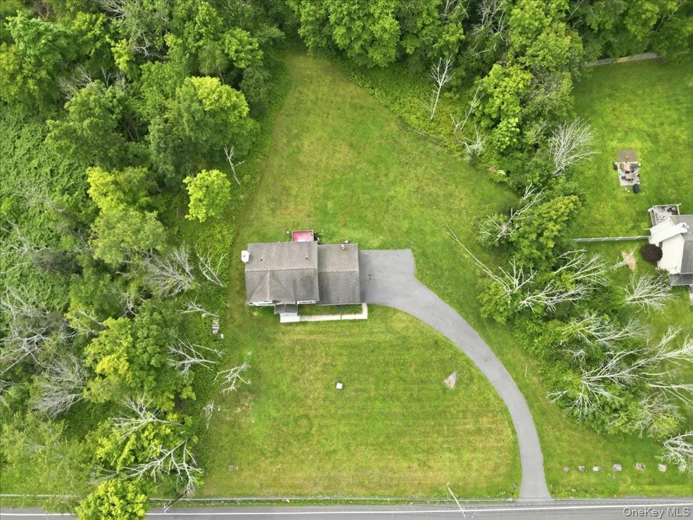 977 Mt Hope Road Middletown, NY 10940