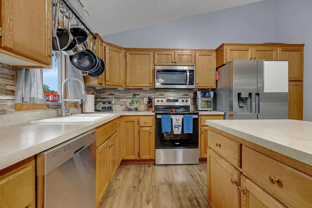405 12th Avenue NW Isanti, MN 55040