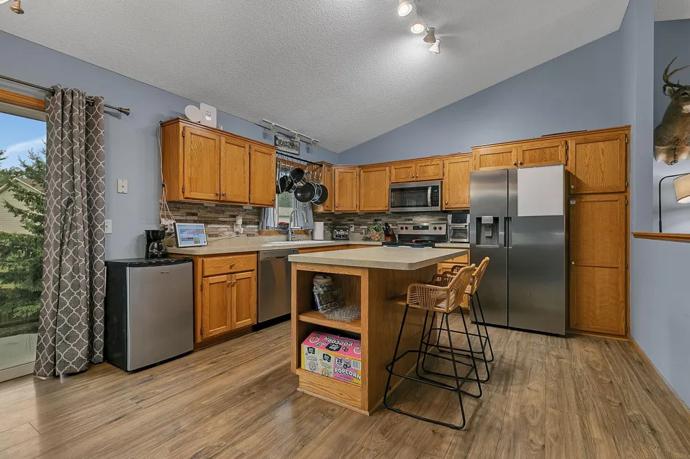 405 12th Avenue NW Isanti, MN 55040