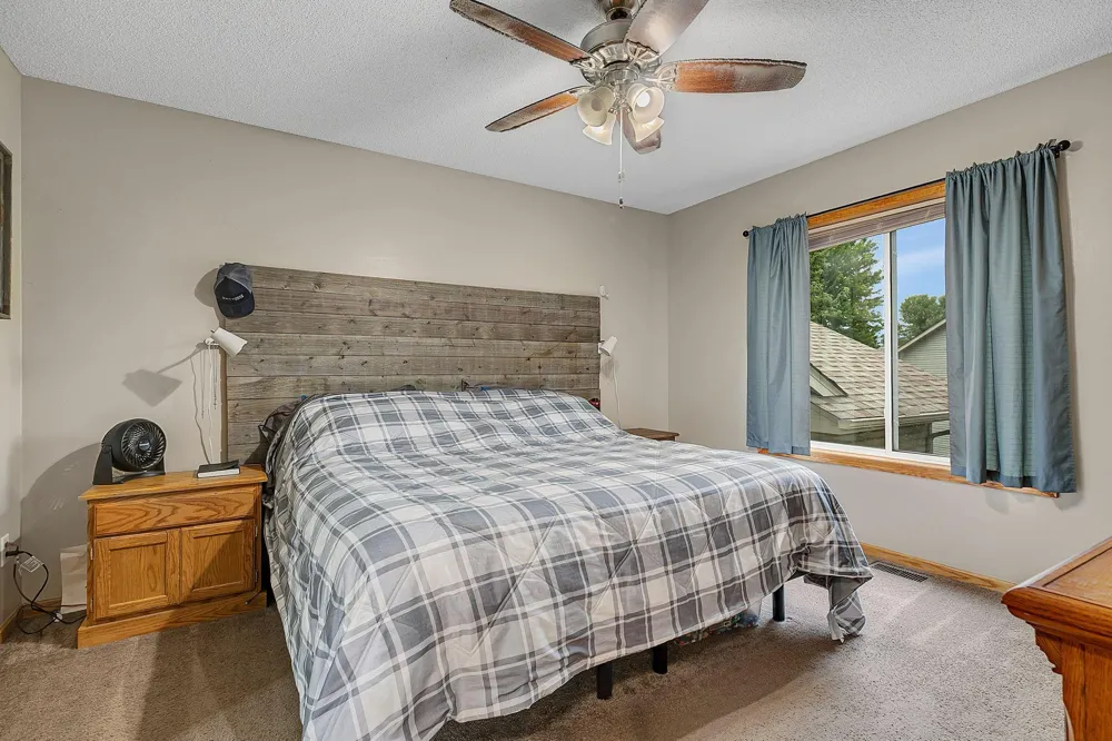 405 12th Avenue NW Isanti, MN 55040
