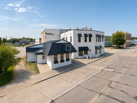 112 Highway Avenue S