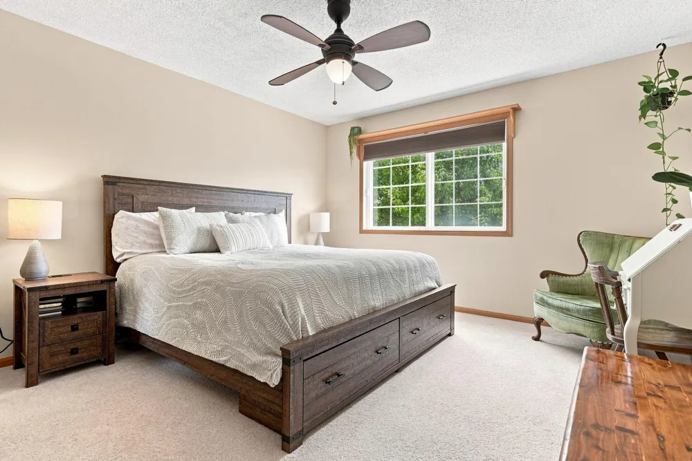 11412 Elmwood Avenue Champlin, MN 55316