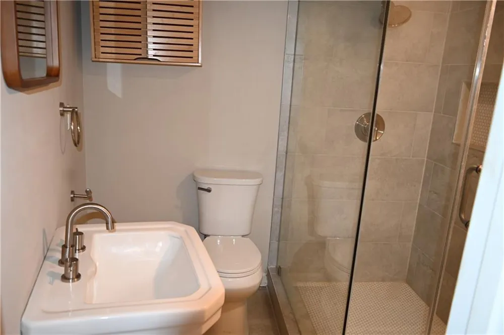 1923 Thompson Avenue ##2 East Point, GA 30344