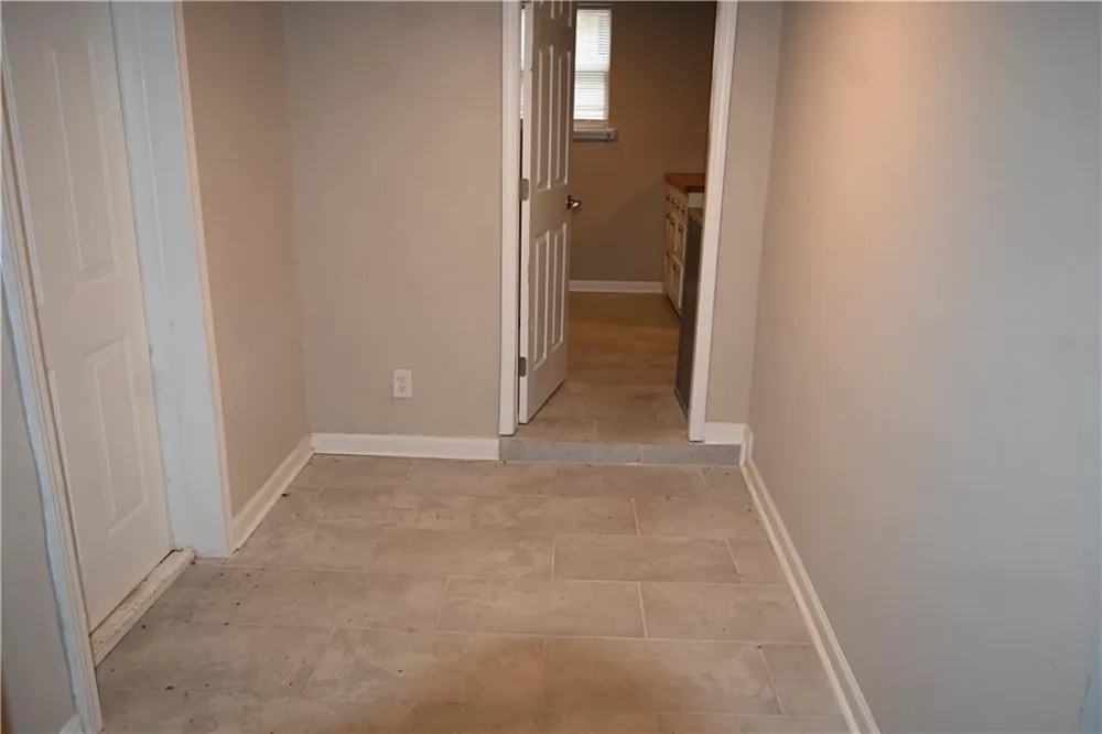 1923 Thompson Avenue ##2 East Point, GA 30344