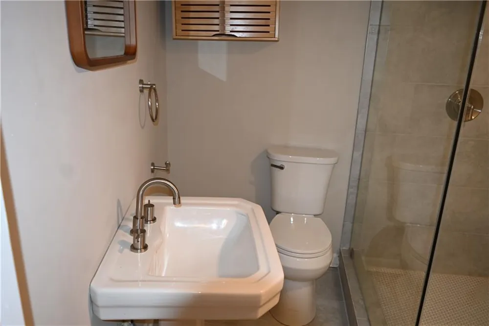 1923 Thompson Avenue ##2 East Point, GA 30344