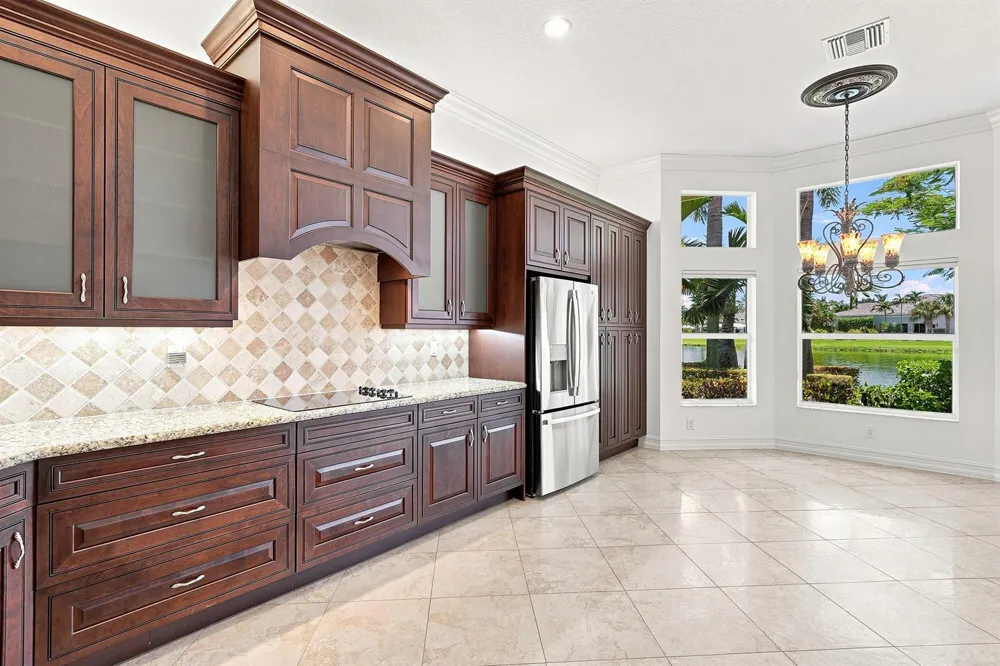 10684 Whitewind Circle Boynton Beach, FL 33473