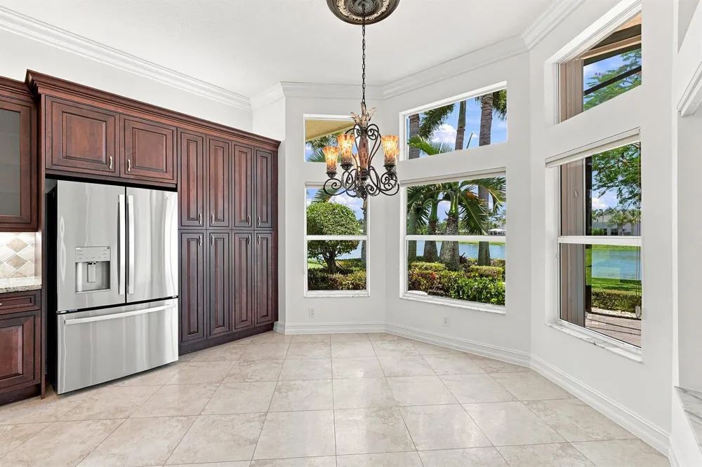 10684 Whitewind Circle Boynton Beach, FL 33473