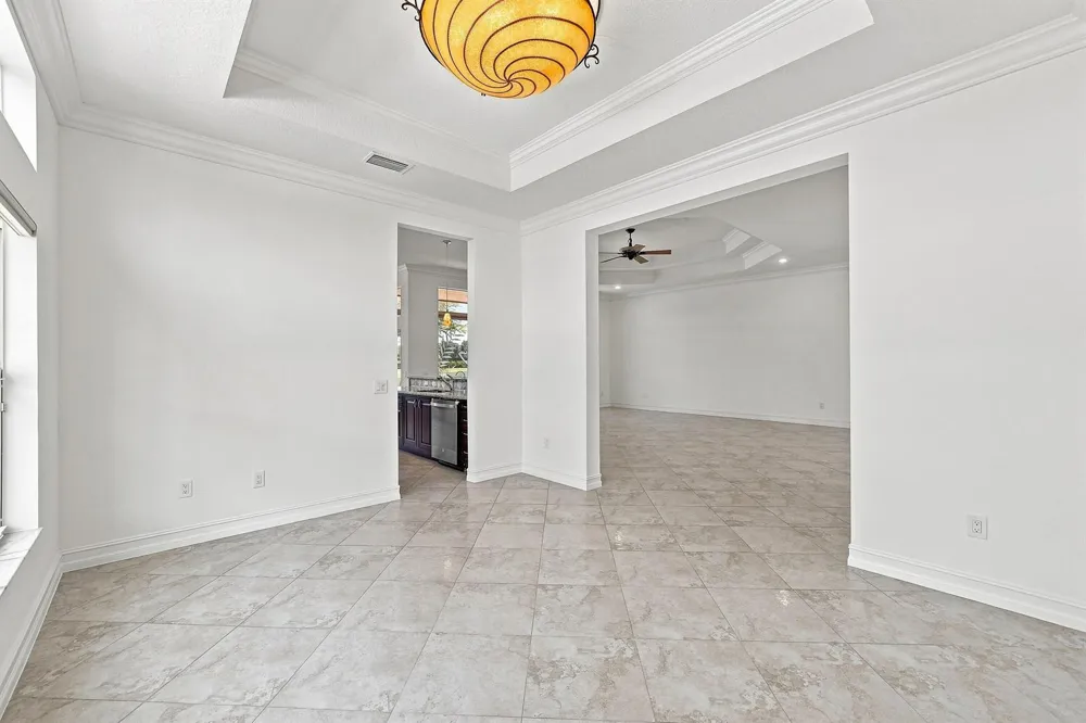 10684 Whitewind Circle Boynton Beach, FL 33473