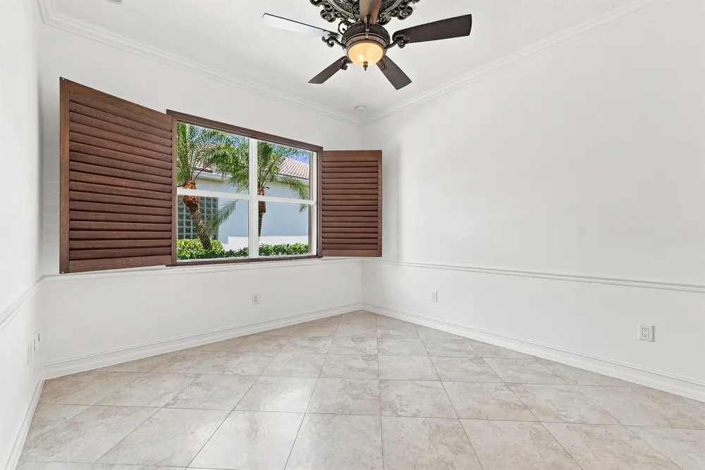 10684 Whitewind Circle Boynton Beach, FL 33473