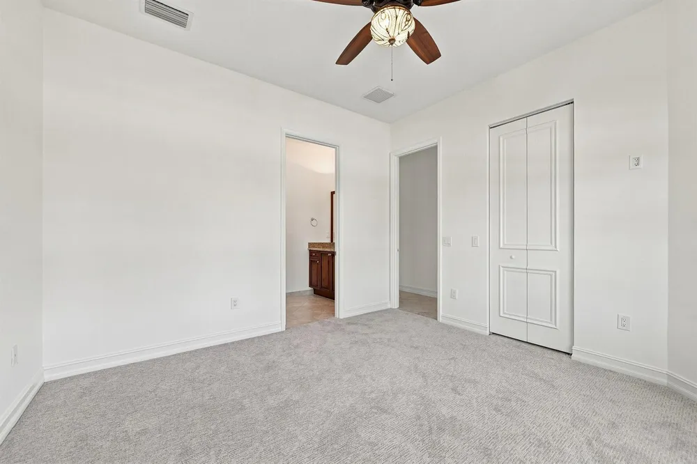10684 Whitewind Circle Boynton Beach, FL 33473