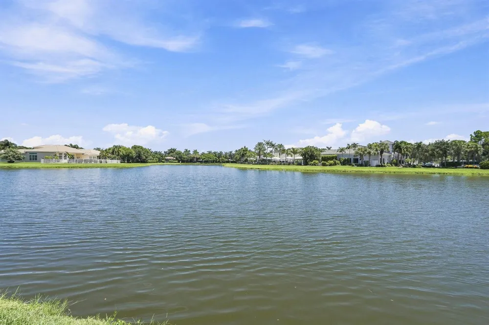 10684 Whitewind Circle Boynton Beach, FL 33473