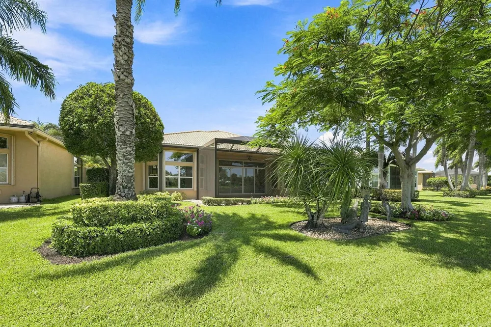 10684 Whitewind Circle Boynton Beach, FL 33473