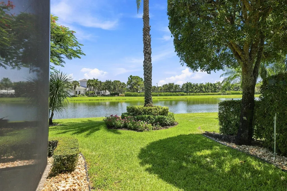 10684 Whitewind Circle Boynton Beach, FL 33473