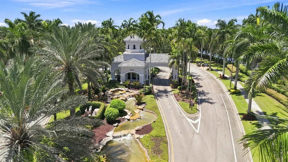 10684 Whitewind Circle Boynton Beach, FL 33473