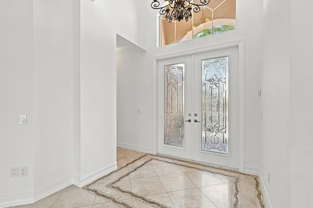 10684 Whitewind Circle Boynton Beach, FL 33473