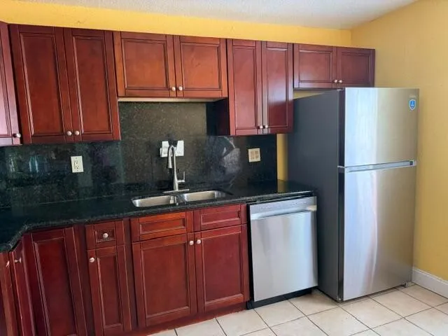4044 SW 67th Terrace #7 Davie, FL 33314