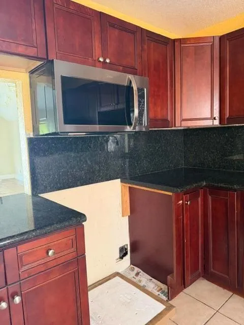 4044 SW 67th Terrace #7 Davie, FL 33314