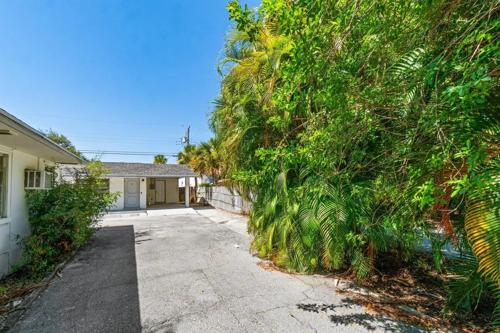 211 Sunrise Avenue #5 Lantana, FL 33460