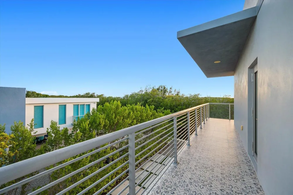 475 BAHIA HONDA ROAD Key Largo, FL 33037