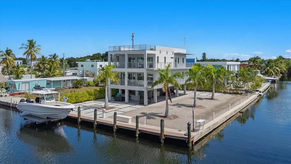 475 BAHIA HONDA ROAD Key Largo, FL 33037