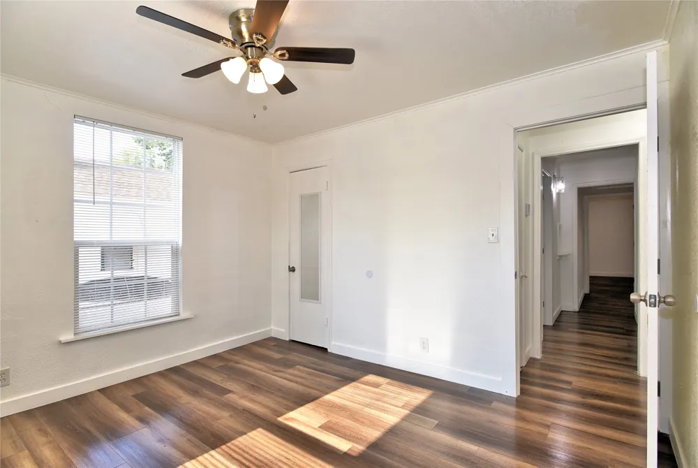 2128 Saint Louis Avenue Tulsa, OK 74106