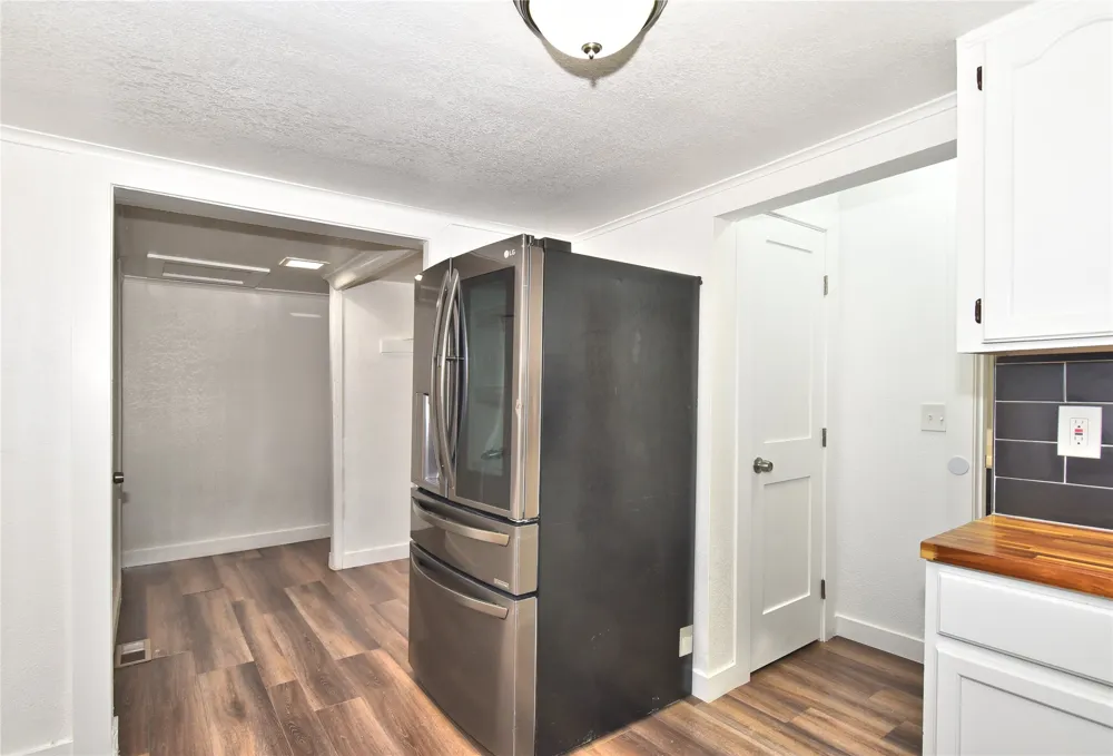 2128 Saint Louis Avenue Tulsa, OK 74106