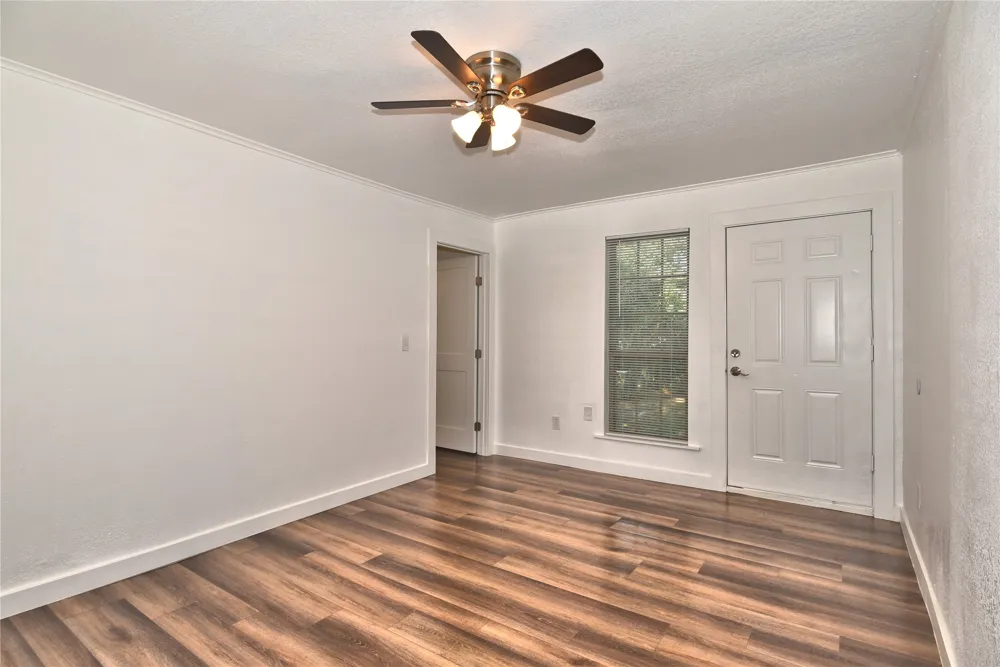 2128 Saint Louis Avenue Tulsa, OK 74106