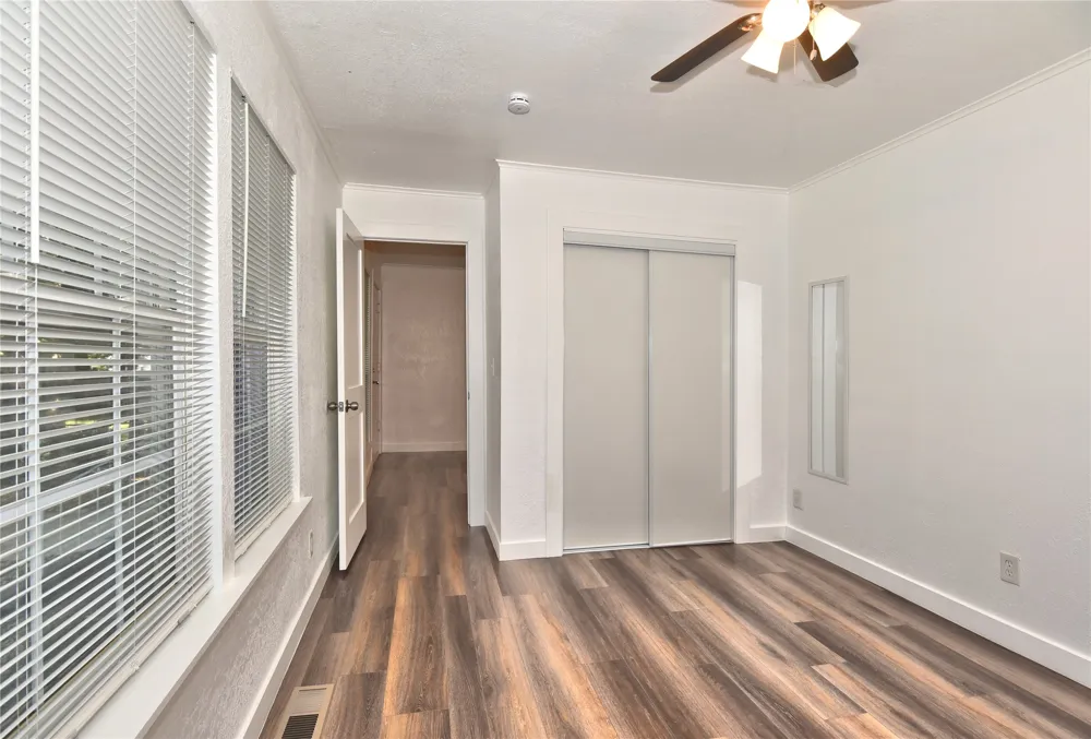2128 Saint Louis Avenue Tulsa, OK 74106