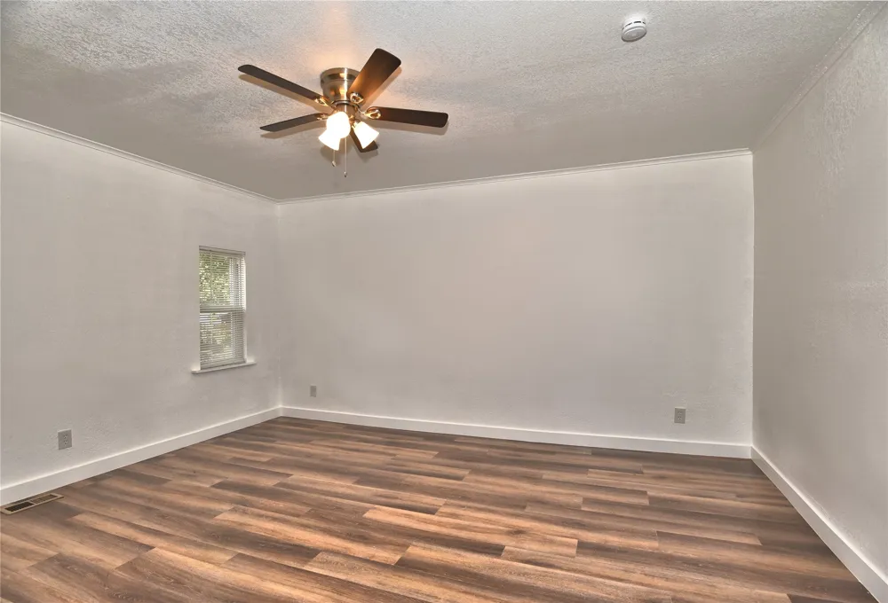 2128 Saint Louis Avenue Tulsa, OK 74106
