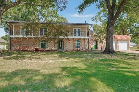 502 Fairway Drive
