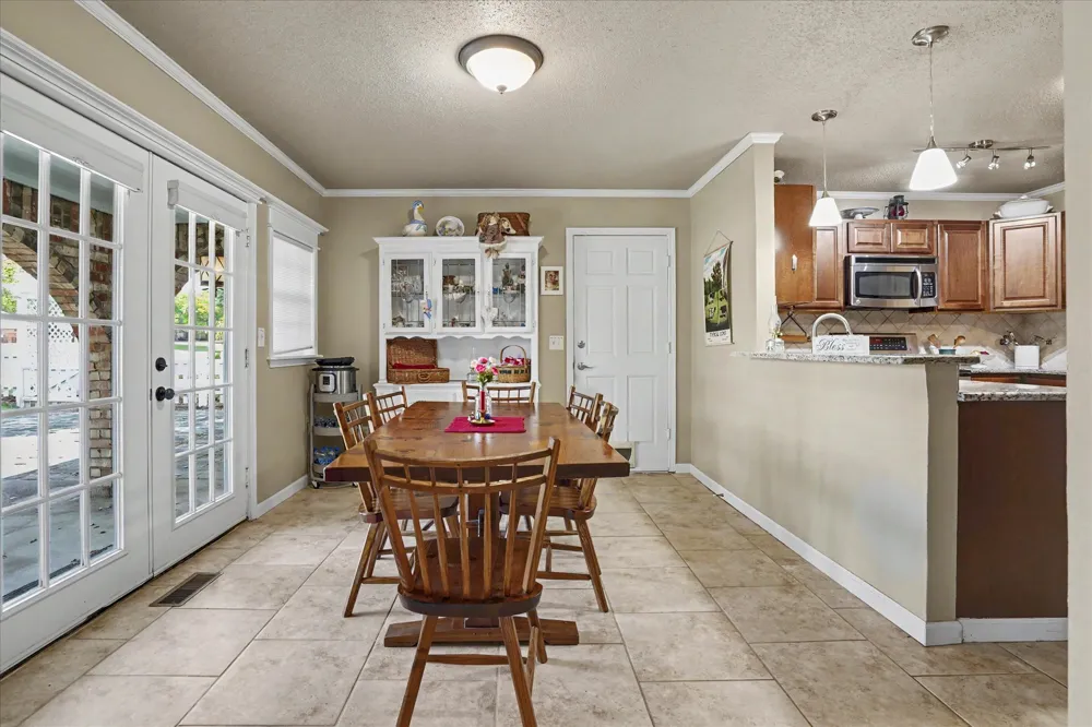 502 Fairway Drive Broken Arrow, OK 74011