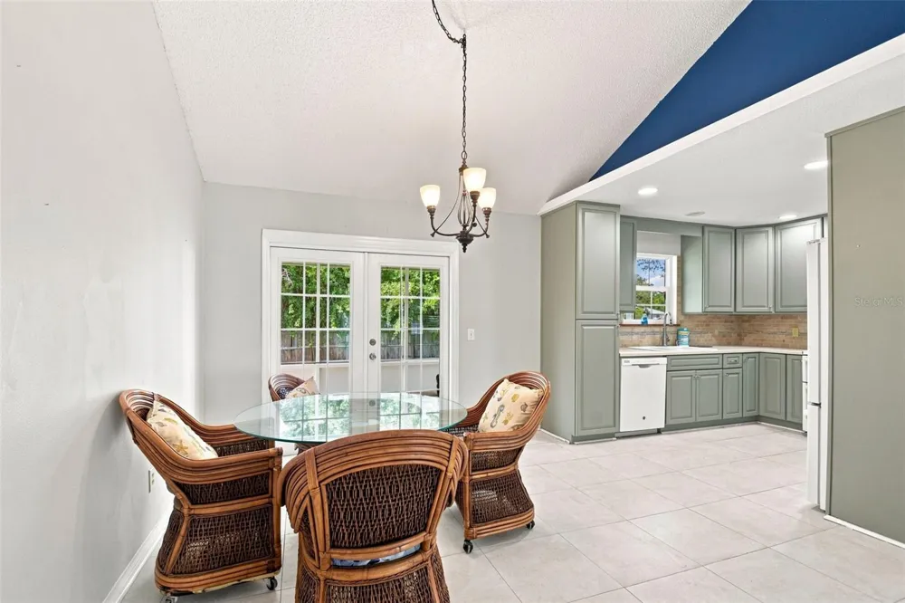 2720 BANYAN DRIVE Edgewater, FL 32141