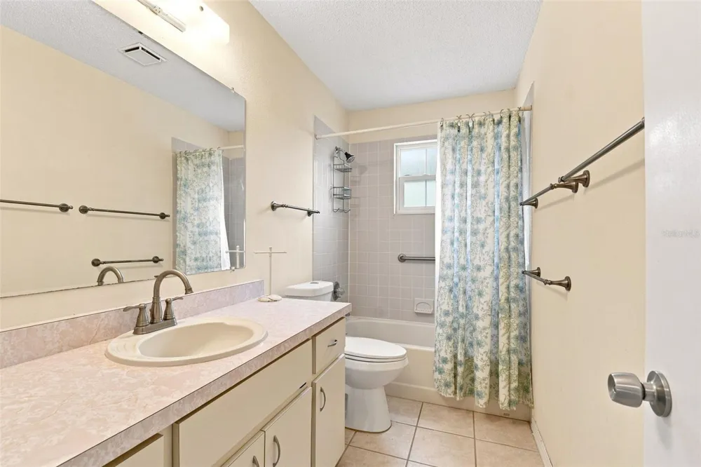 2720 BANYAN DRIVE Edgewater, FL 32141
