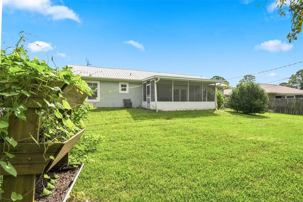 2720 BANYAN DRIVE Edgewater, FL 32141