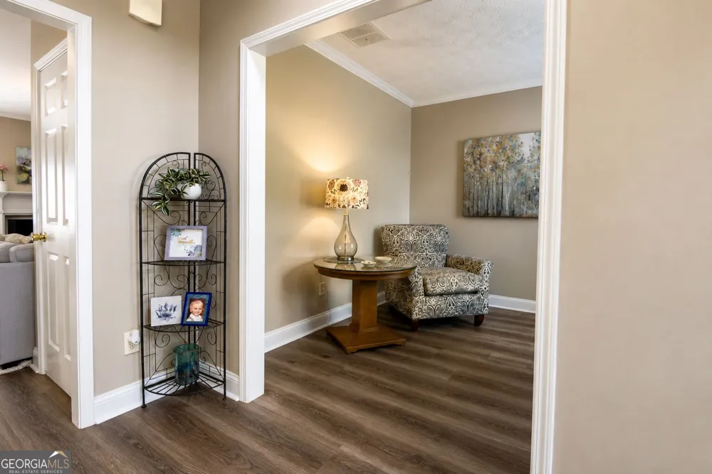 205 Leecroft CT Sugar Hill, GA 30518